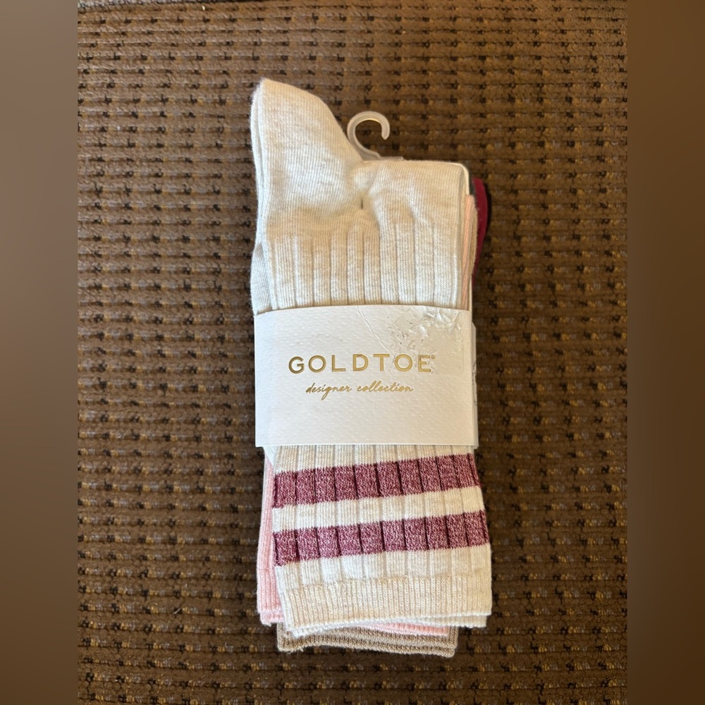 Gold Toe Women’s Crew Socks 6 pr